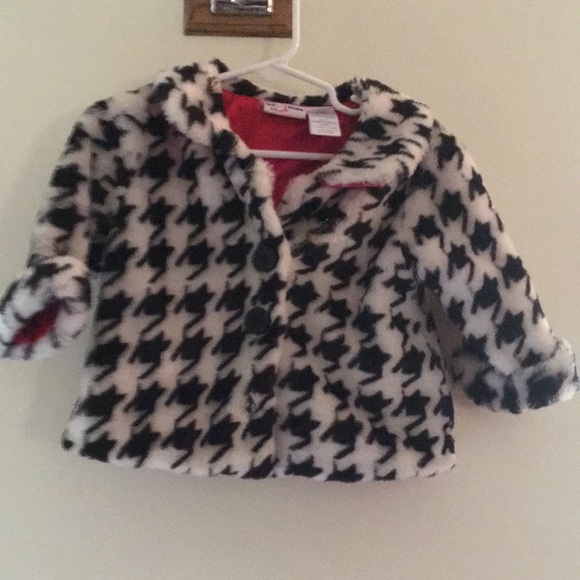 Black and white herringbone fur coat. - Picture 1 of 2